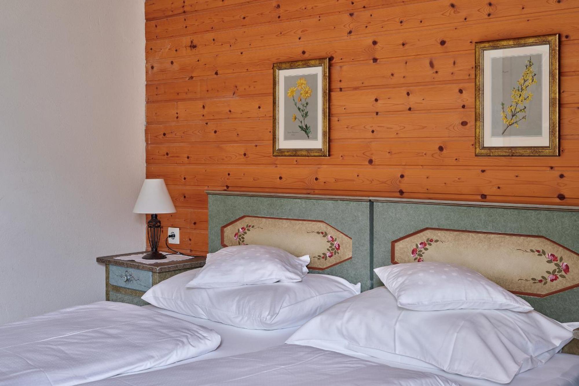 Hotel Harrida Weissensee Exterior photo